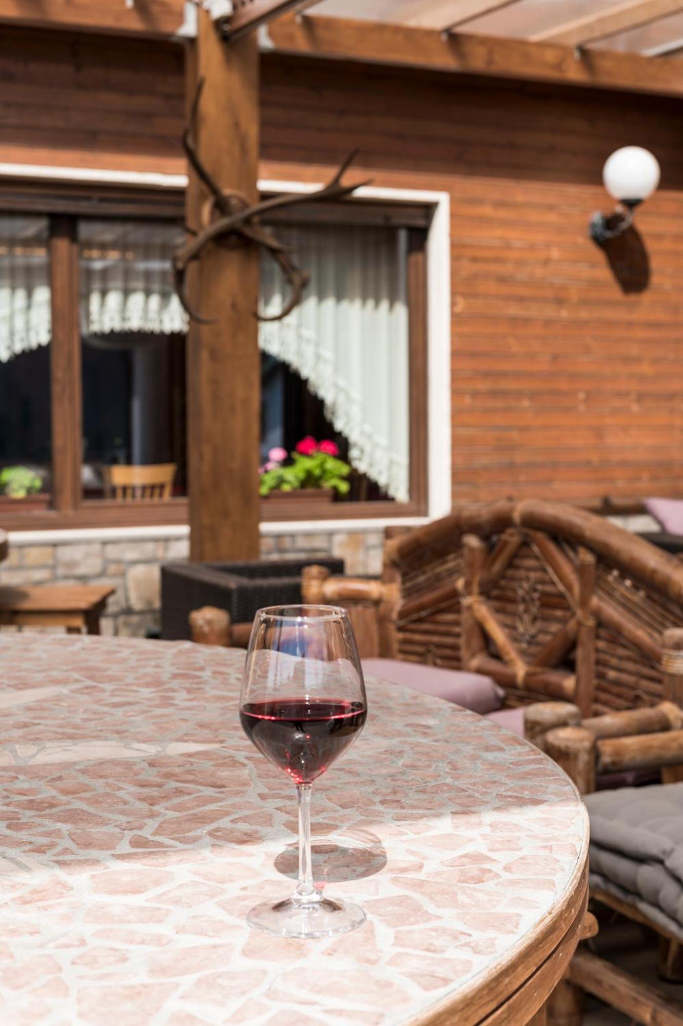 Hotel Vescovi Азиаго Екстериор снимка