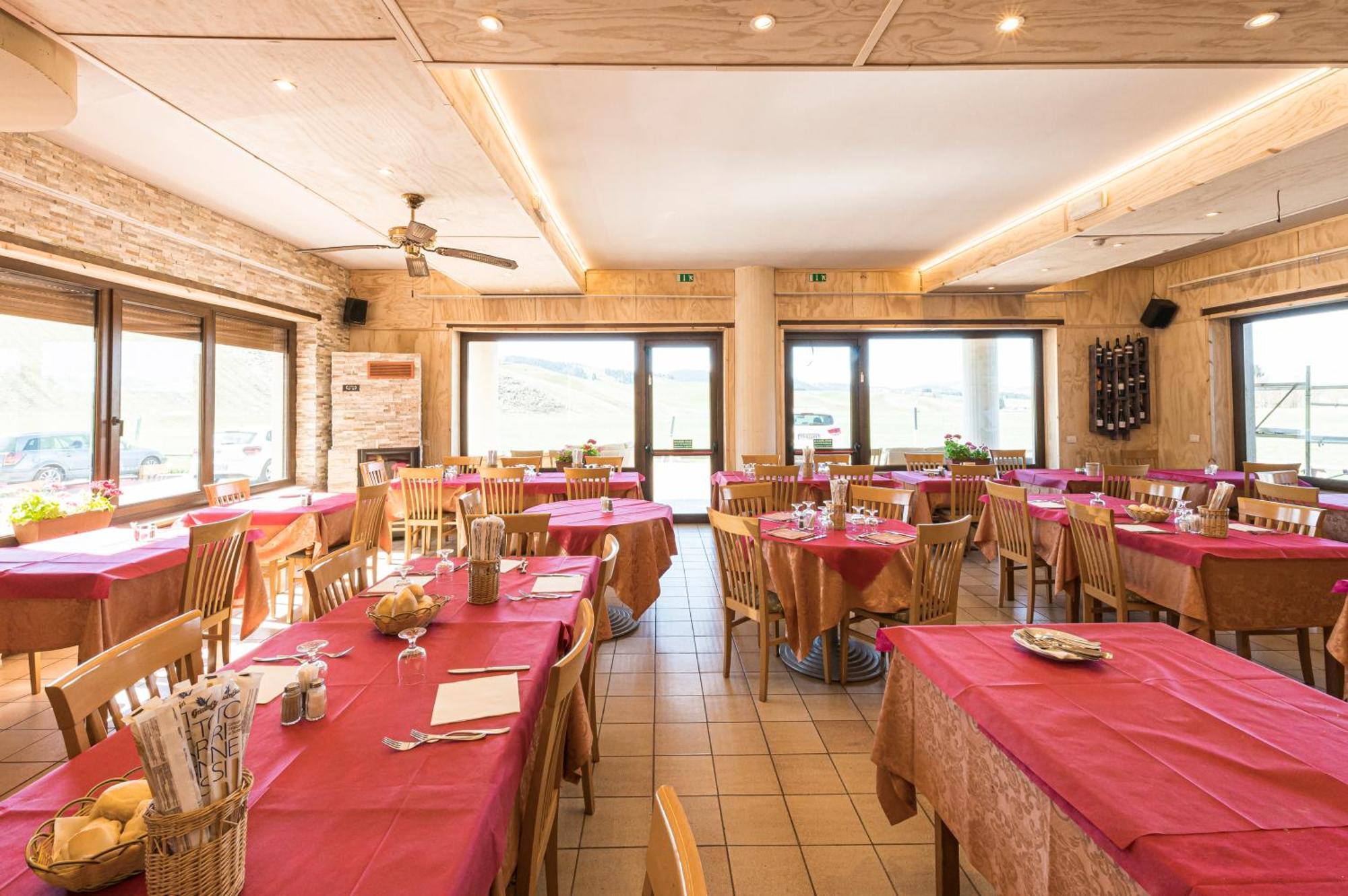 Hotel Vescovi Азиаго Екстериор снимка