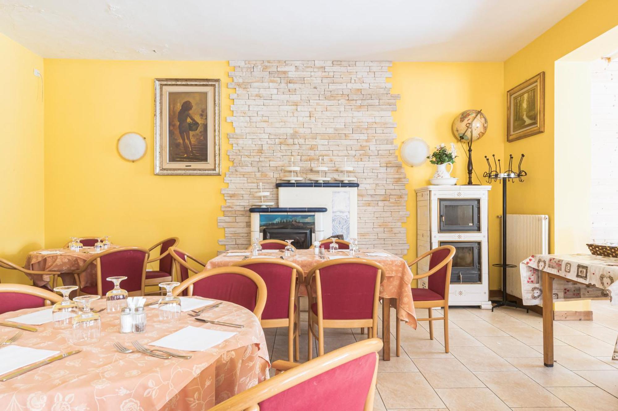 Hotel Vescovi Азиаго Екстериор снимка